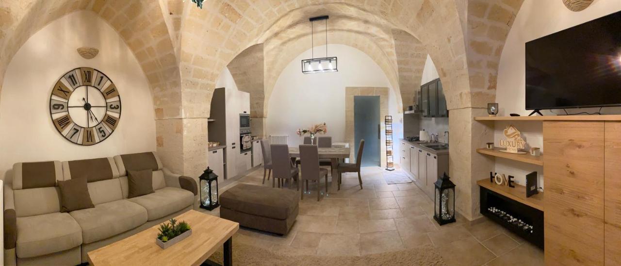Lata Luxury Home Casa Vacanze Brindisi Exterior foto